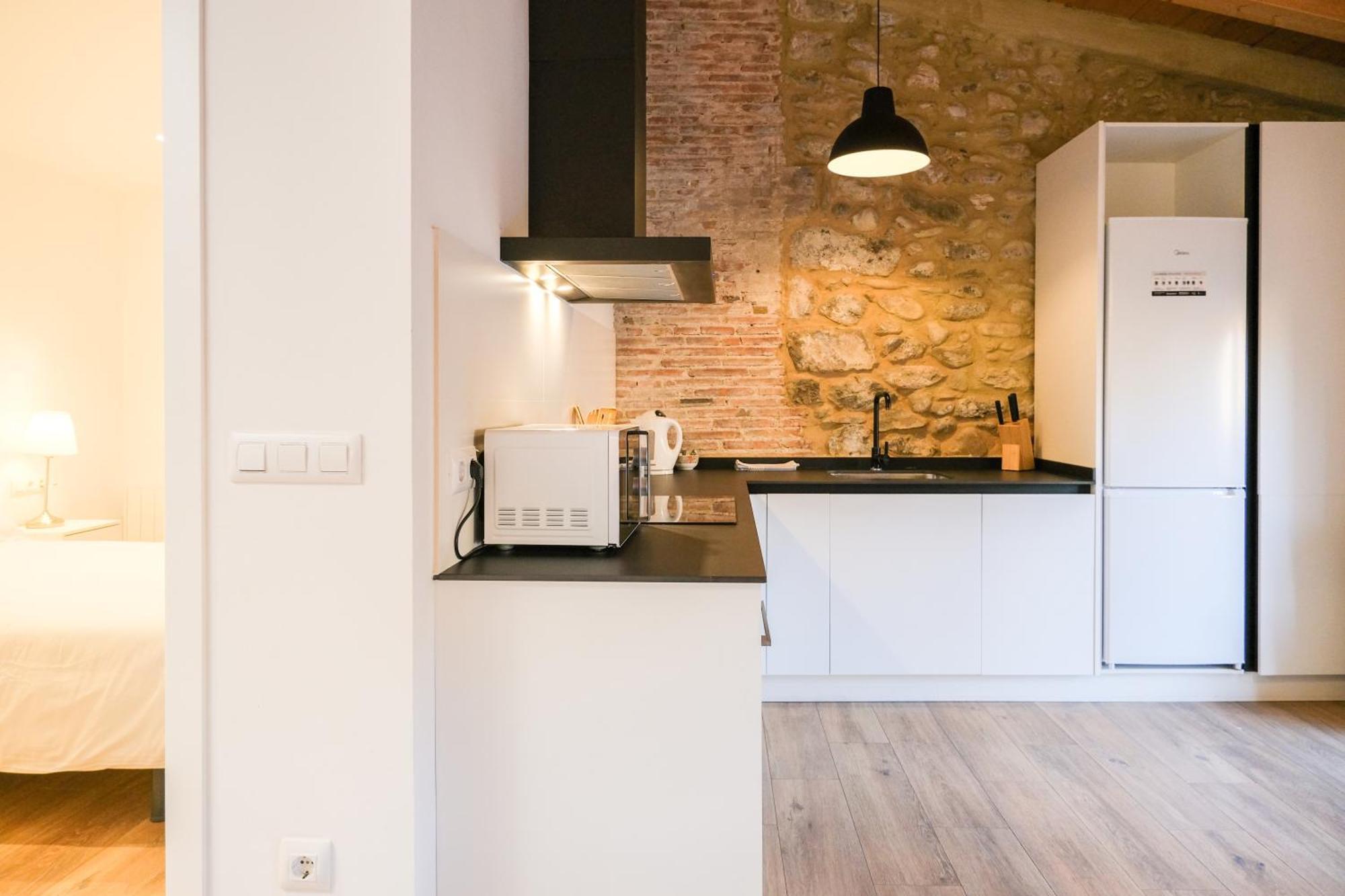 Ganganell Atic Apartamento Con Terraza En Besalú Eksteriør bilde
