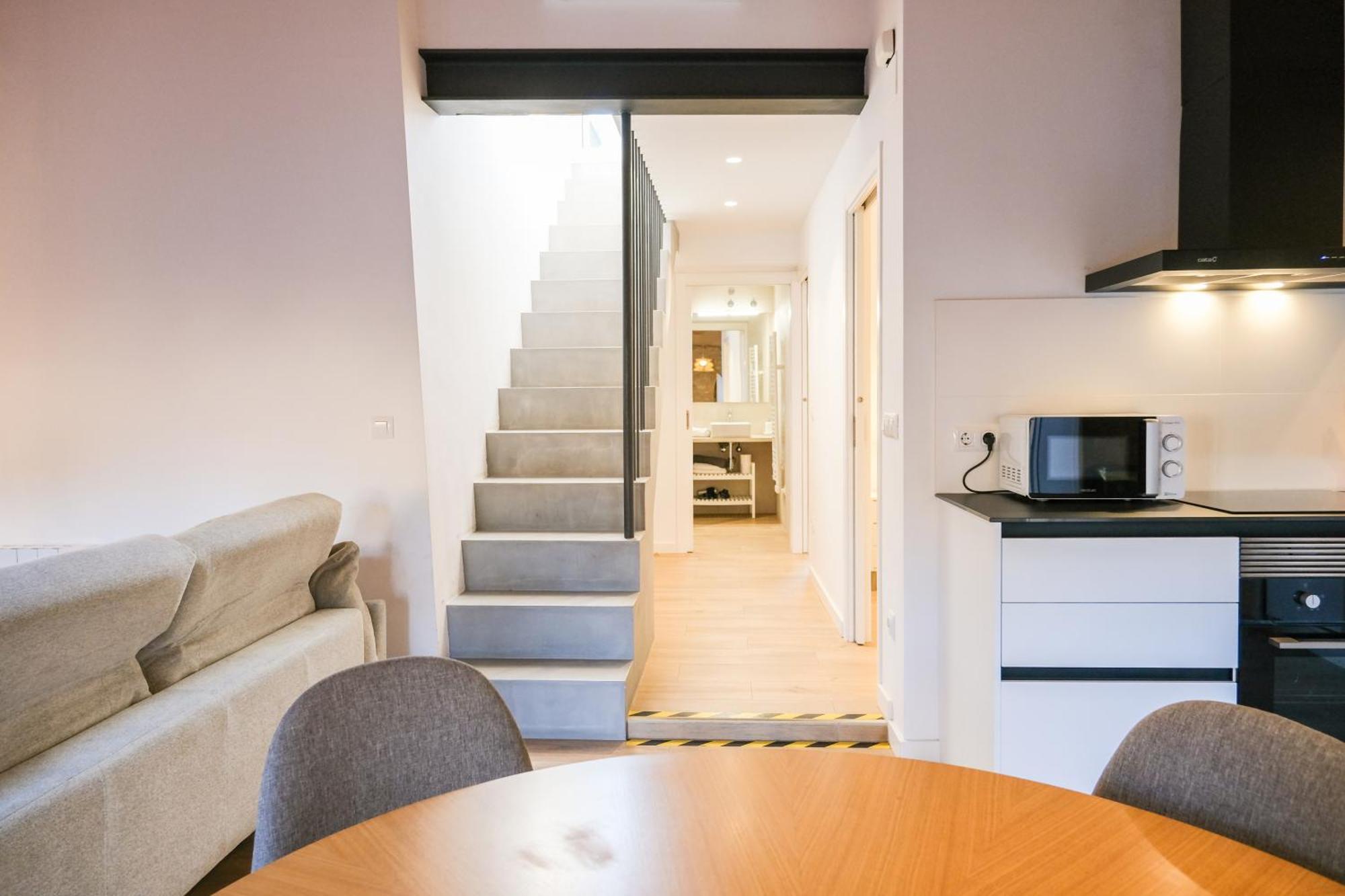 Ganganell Atic Apartamento Con Terraza En Besalú Eksteriør bilde