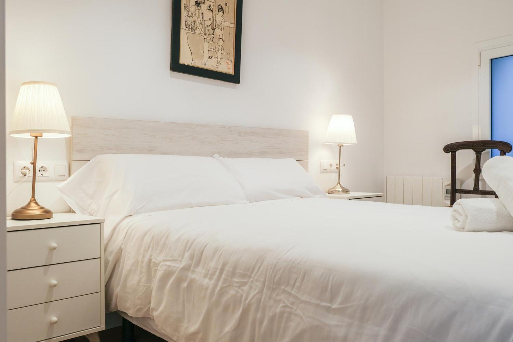 Ganganell Atic Apartamento Con Terraza En Besalú Eksteriør bilde